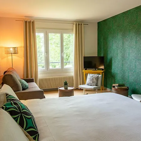 La Huchette 3* Replonges