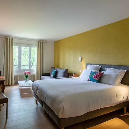 Hotel La Huchette 3*