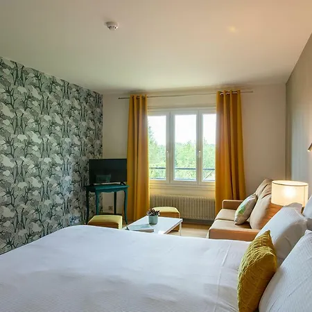 La Huchette Hotel 3*