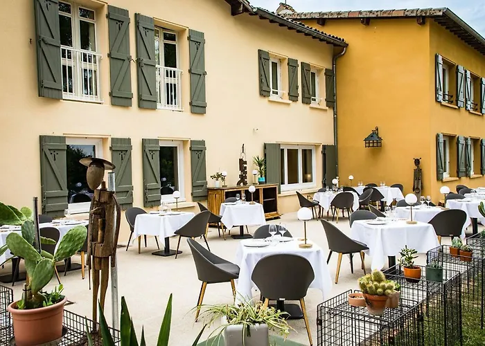 Hotel Restaurant Gastronomique La Huchette Replonges
